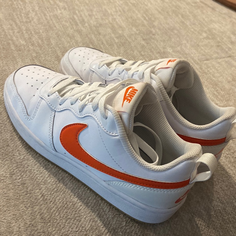 Womens Nikes - image 1